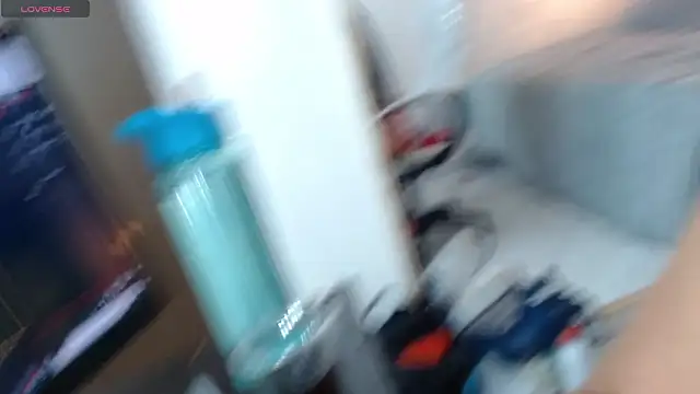 nei girl online show from March 4, 2026, 12:00 pm