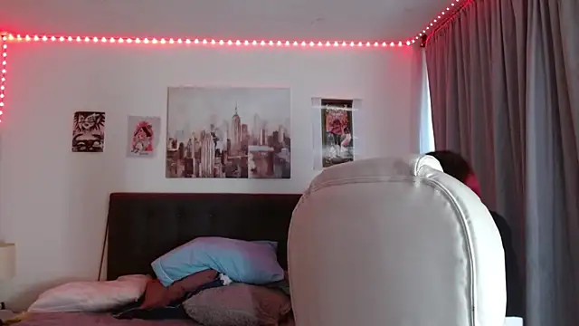 goth minerva online show from November 27, 2025, 1:13 pm