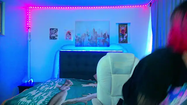 goth minerva online show from February 9, 2026, 2:43 pm