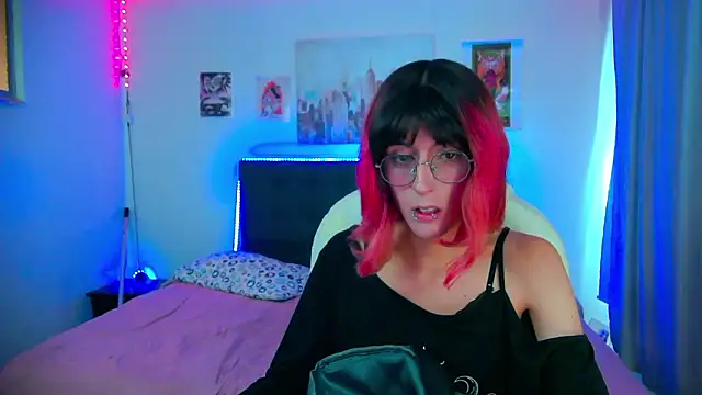 goth minerva online show from February 12, 2026, 3:07 pm