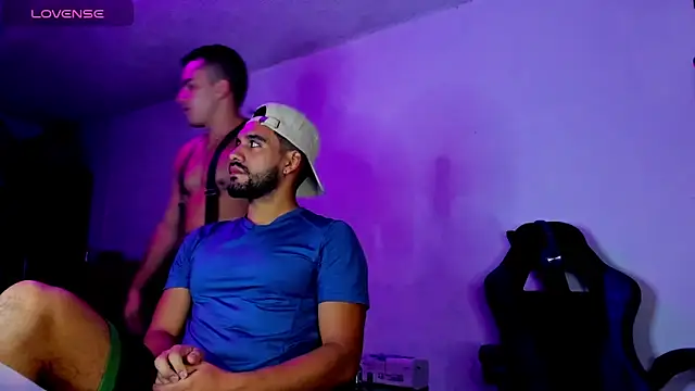 Snapshot of LucasJewely chatting on October 3, 2025, 10:29 pm LucasJewely online show from October 3, 2025, 10:29 pm