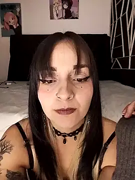 KARINNA  RAVEN online show from March 18, 2026, 11:41 pm