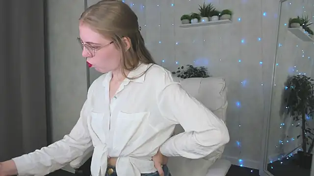 Joann Shermann online show from October 23, 2025, 1:16 am