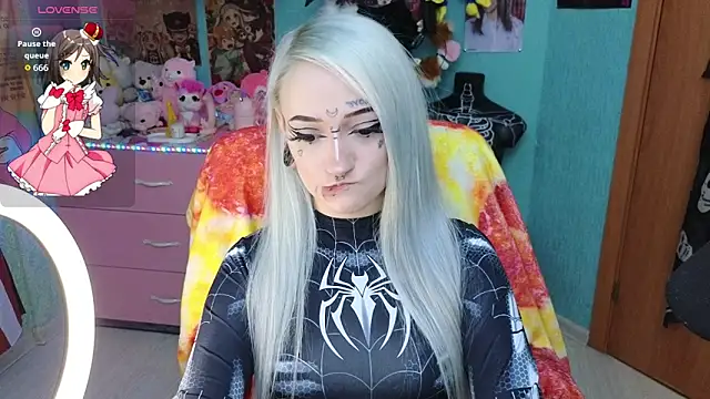 Manuela unicorn online show from April 28, 2026, 8:47 pm