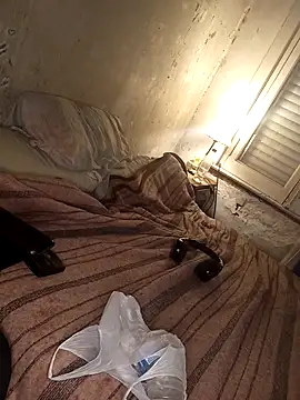 myla rommer1 online show from April 23, 2026, 5:52 am