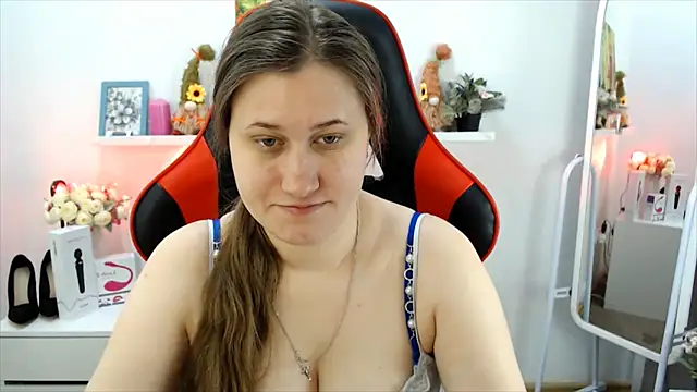 Snapshot of Lucky_Lana chatting on February 22, 2026, 3:07 am Lucky Lana online show from February 22, 2026, 3:07 am