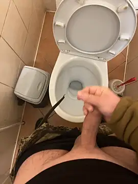 Snapshot of antonysside chatting on November 27, 2025, 8:33 pm antonysside online show from November 27, 2025, 8:33 pm