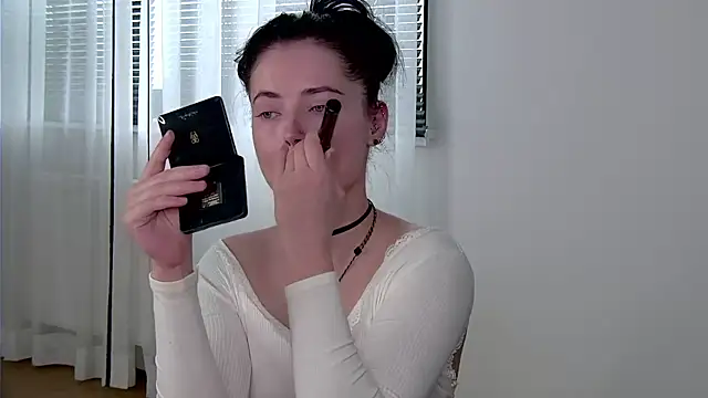 AshleyD  online show from May 26, 2026, 2:24 pm