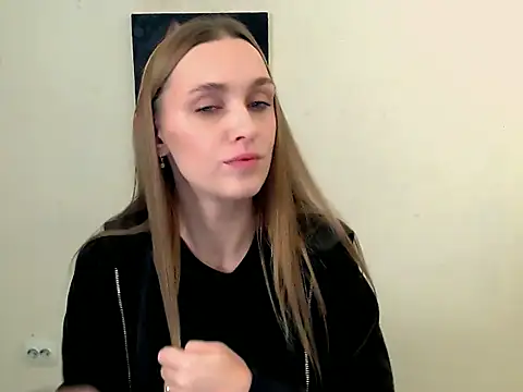 Doll Angelina online show from October 9, 2025, 6:33 am