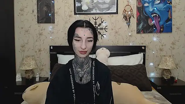 Velvetbat online show from February 24, 2026, 7:06 am