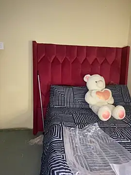 Snapshot of YummyMelanin117 chatting on September 27, 2025, 9:42 pm YummyMelanin117 online show from September 27, 2025, 9:42 pm