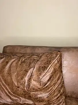 YummyMelanin117 online show from February 12, 2026, 5:41 pm