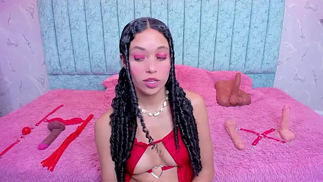 danix coruscans online show from February 5, 2026, 7:40 pm