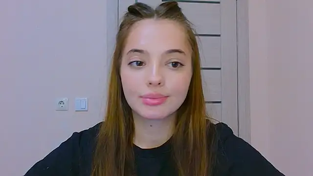 Snapshot of MelanieAlves chatting on September 16, 2025, 5:14 pm MelanieAlves online show from September 16, 2025, 5:14 pm