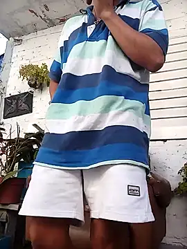 Snapshot of Tiococo420 chatting on September 24, 2025, 8:12 pm Tiococo420 online show from September 24, 2025, 8:12 pm