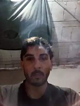 Snapshot of Tiococo420 chatting on October 6, 2025, 7:44 pm Tiococo420 online show from October 6, 2025, 7:44 pm