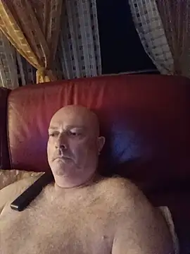 Alexis Bull online show from July 5, 2026, 12:39 am