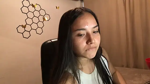 Snapshot of amelia_hall chatting on October 2, 2025, 3:41 pm amelia hall online show from October 2, 2025, 3:41 pm