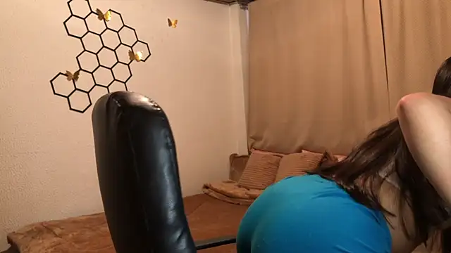 Snapshot of amelia_hall chatting on November 11, 2025, 12:05 pm amelia hall online show from November 11, 2025, 12:05 pm