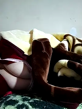 Snapshot of soma-1969 chatting on March 19, 2025, 12:34 pm soma-1969 online show from March 19, 2025, 12:34 pm