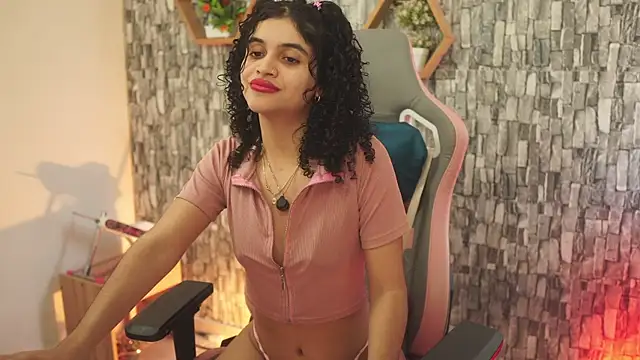 bonniie 98  online show from July 6, 2026, 8:11 pm