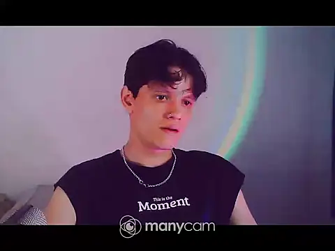 santihot089 online show from February 13, 2026, 3:24 am