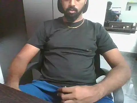 Snapshot of lovelyakash69 chatting on September 15, 2025, 4:23 am lovelyakash69 online show from September 15, 2025, 4:23 am