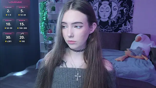 naugghtynikki online show from September 25, 2025, 4:38 am