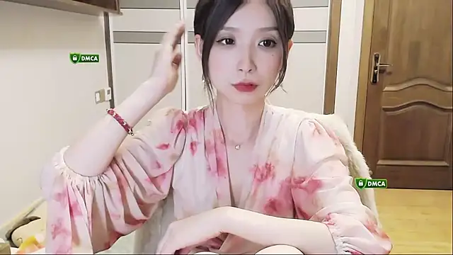 ke-le online show from October 29, 2025, 2:41 pm