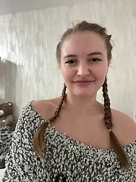 TesssaHart online show from March 2, 2026, 8:59 pm