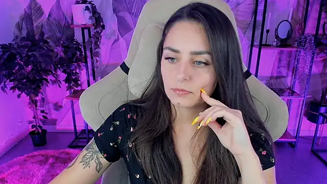 Snapshot of ValeriiMills chatting on September 27, 2025, 3:06 pm ValeriiMills online show from September 27, 2025, 3:06 pm