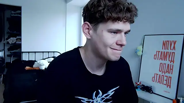 DanyDavis online show from October 4, 2025, 7:17 am