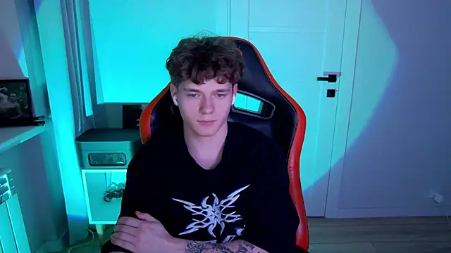 DanyDavis online show from January 16, 2026, 1:37 pm