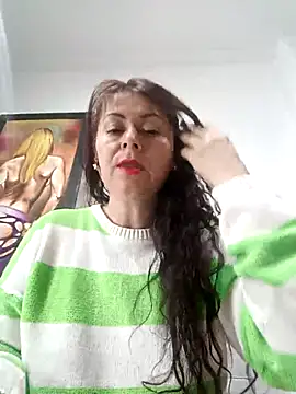 lunadicty online show from February 25, 2025, 8:30 pm