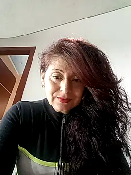 lunadicty online show from November 29, 2025, 10:24 pm