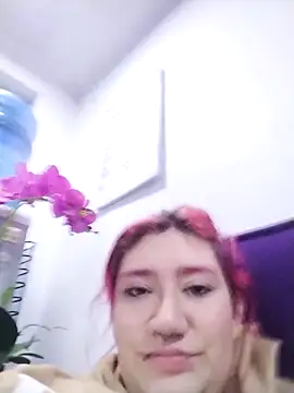 Snapshot of Cerecitaa02_ chatting on September 26, 2025, 11:47 am Cerecitaa02 online show from September 26, 2025, 11:47 am