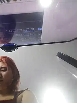 Snapshot of Cerecitaa02_ chatting on October 29, 2025, 11:45 am Cerecitaa02 online show from October 29, 2025, 11:45 am