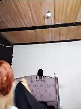 Snapshot of Cerecitaa02_ chatting on November 4, 2025, 10:36 am Cerecitaa02 online show from November 4, 2025, 10:36 am