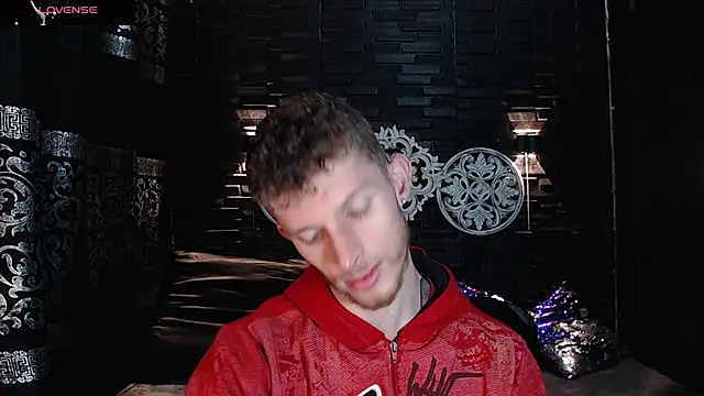 andrewxbi online show from October 17, 2025, 11:02 am