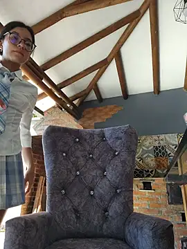 Snapshot of Pretty_roxxyy chatting on November 1, 2025, 1:46 pm Pretty roxxyy online show from November 1, 2025, 1:46 pm