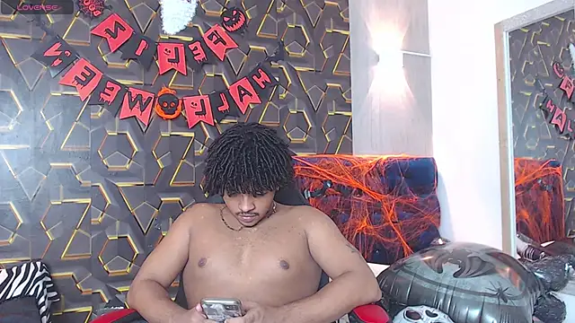 Snapshot of black_king_241 chatting on October 20, 2025, 3:40 am black king 241 online show from October 20, 2025, 3:40 am