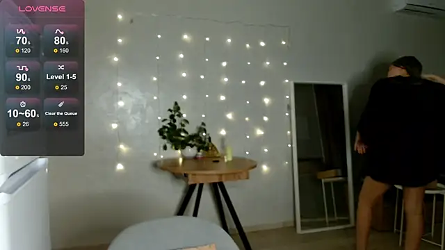 Eva   forever online show from November 11, 2025, 1:05 am