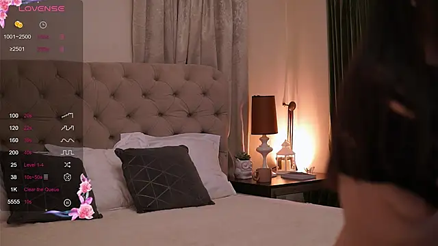 Snapshot of RubyxBanks chatting on October 2, 2025, 9:11 pm RubyxBanks online show from October 2, 2025, 9:11 pm