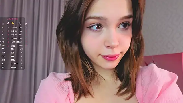 FancyHenley online show from October 17, 2025, 1:09 am