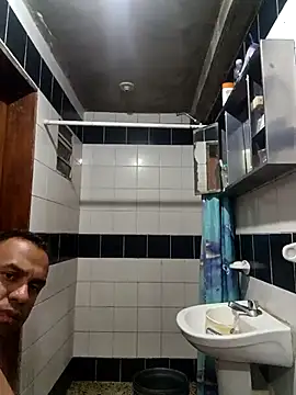 Snapshot of elnegro707070 chatting on March 23, 2025, 4:05 am elnegro707070 online show from March 23, 2025, 4:05 am