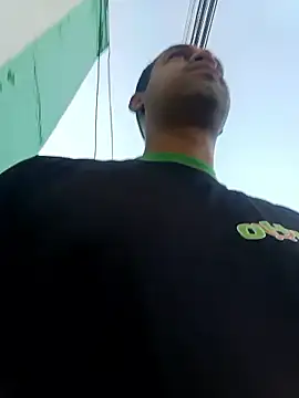 Snapshot of elnegro707070 chatting on November 3, 2025, 10:49 am elnegro707070 online show from November 3, 2025, 10:49 am