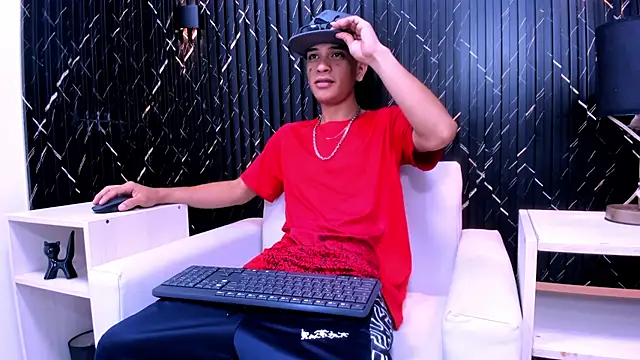 Snapshot of Matt_Ruso chatting on November 1, 2025, 3:30 am Matt Ruso online show from November 1, 2025, 3:30 am