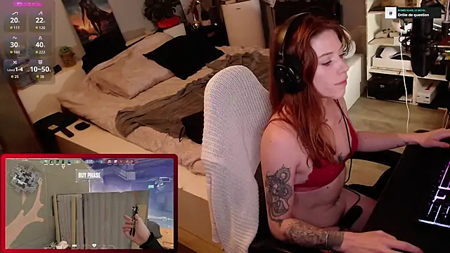 Snapshot of Horny_Makima chatting on October 23, 2025, 10:14 am Horny Makima online show from October 23, 2025, 10:14 am