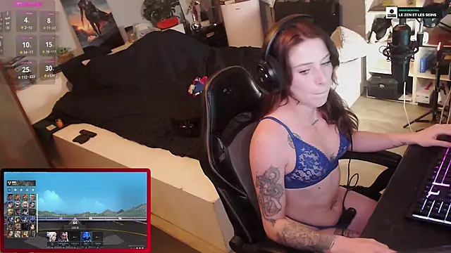 Snapshot of Horny_Makima chatting on November 9, 2025, 12:58 pm Horny Makima online show from November 9, 2025, 12:58 pm