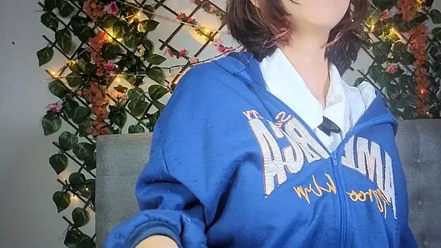 Snapshot of ALISSON_VEGA chatting on November 15, 2025, 7:27 am ALISSON VEGA online show from November 15, 2025, 7:27 am